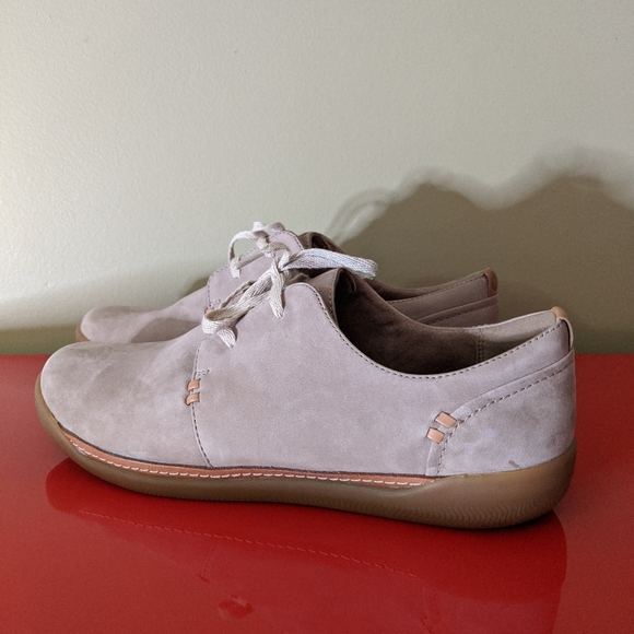 Clarks Ladies Shoes - Picture 4 of 8